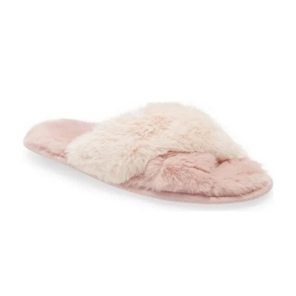 NEW Nordstrom Faux Fur Plush Slippers Pink Criss Cross Size Small Two Toned Shoe - Picture 1 of 13